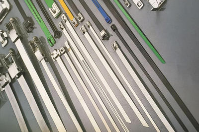 不銹鋼扎帶在汽車中有哪些應用?