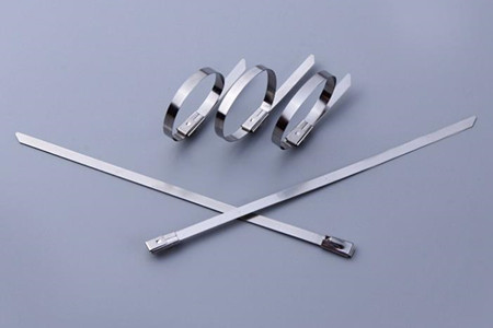 如何保養擠塑不銹鋼扎帶?