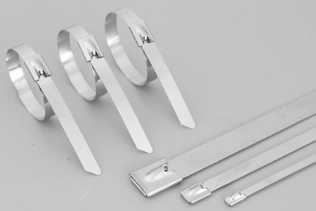 不銹鋼扎帶的常見規(guī)格、特點和應用領域