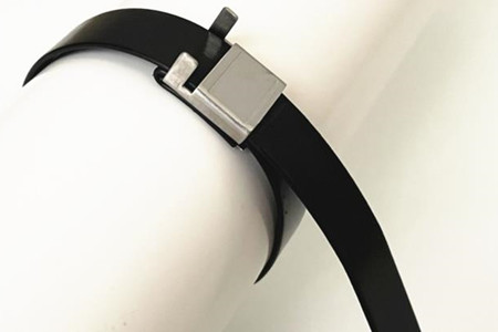 不銹鋼扎帶在電纜敷設(shè)施工中的綁扎需要